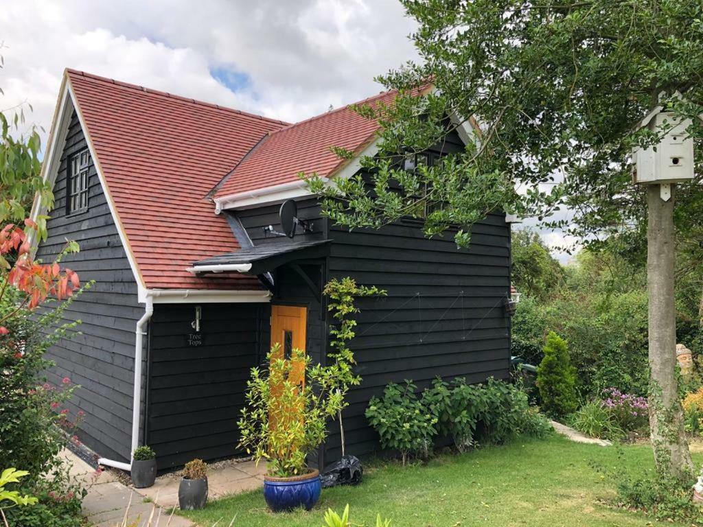 Ivy Todd Cottage Debden Exterior photo