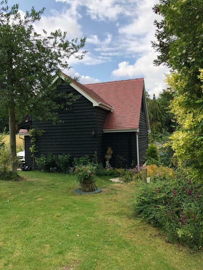 Ivy Todd Cottage Debden Exterior photo